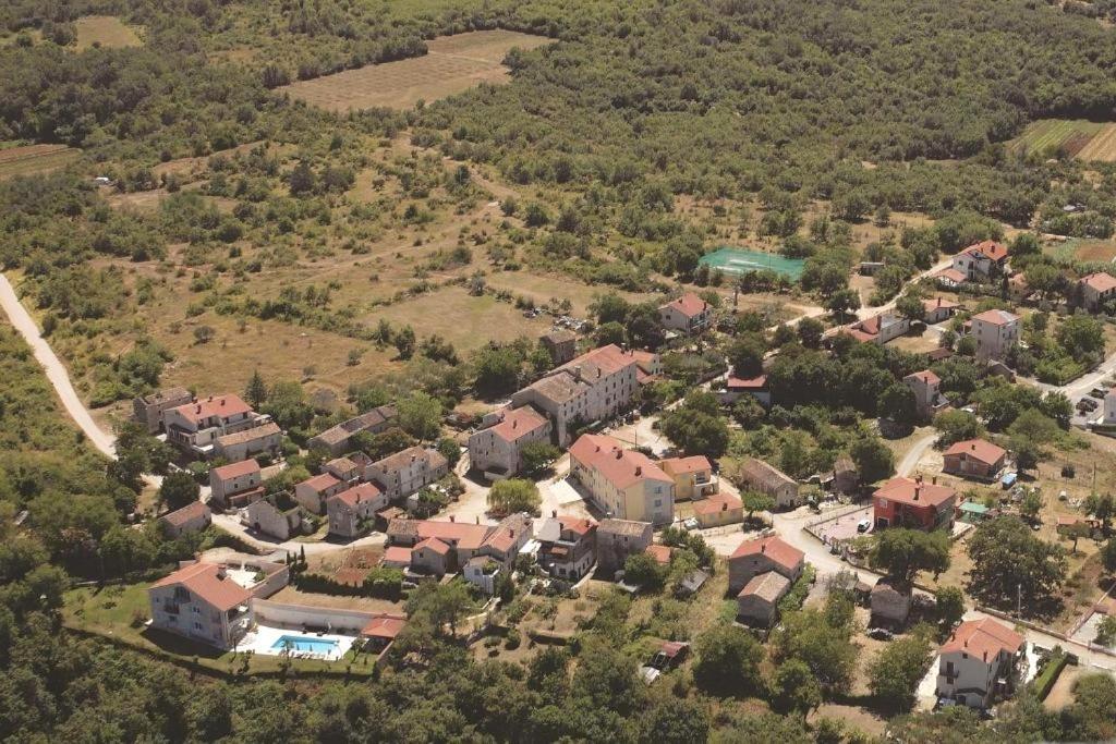 Villa Rustica Buje Esterno foto