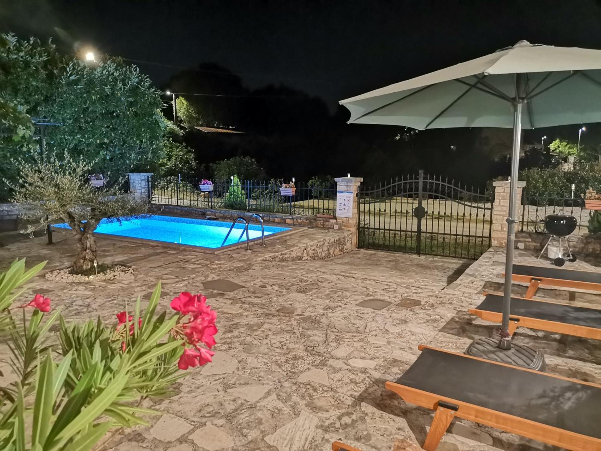 Villa Rustica Buje Esterno foto